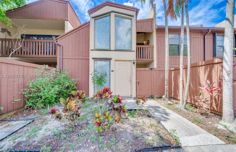 3 bedroom Condominium at 6547 SW 116th Pl C, Snapper Village Condo Pha, Miami — photo 2