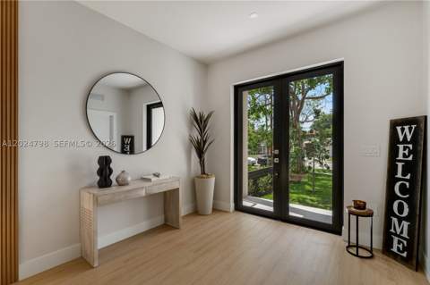 1917 NW 17 St A, Miami FL - photo 6 of 38