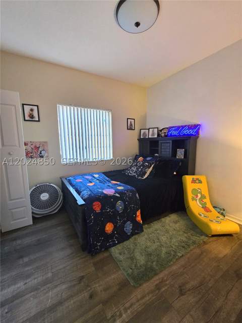 1236 NE 32nd Ave, Homestead FL - photo 15 of 41