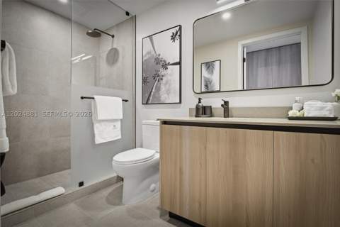 121 NE 5th St 1712, Miami FL - photo 13 of 84