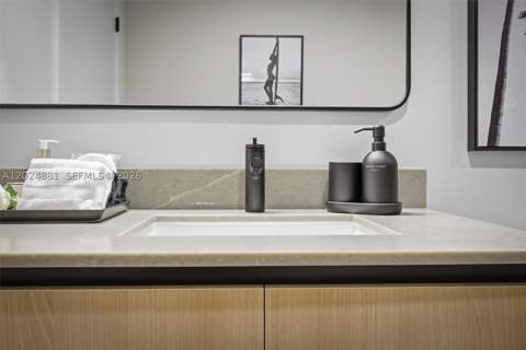 121 NE 5th St 1712, Miami FL - photo 22 of 84