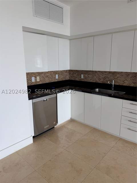 92 SW 3rd St 3909, Miami FL - photo 13 of 13