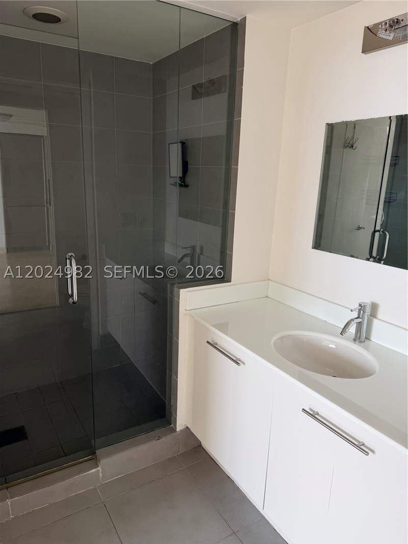 1 bedroom Condominium at 92 SW 3rd St 3909, Mint Condo, Miami — photo 5