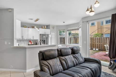 16651 SW 79th Ter, Miami FL - photo 10 of 34