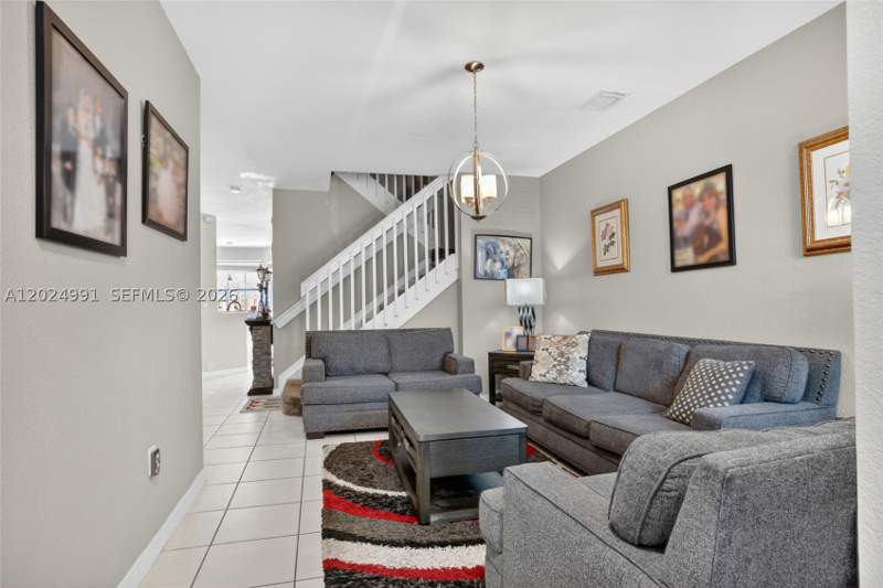 3 bedroom Townhouse at 16651 SW 79th Ter, Kendalland, Miami — photo 4
