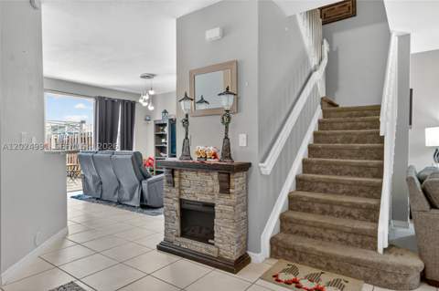 16651 SW 79th Ter, Miami FL - photo 7 of 34