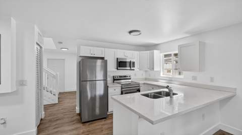 2902 NW 44th Street, Miami FL - photo 12 of 25