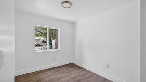 2902 NW 44th Street, Miami FL - photo 17 of 25