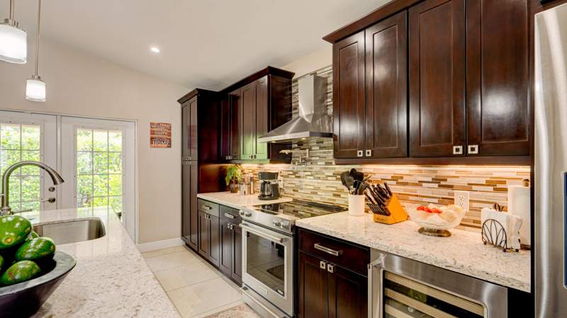 4 bedroom SingleFamilyResidence at 20221 SW 85th Court SW, Century Star Sub, Cutler Bay — photo 5