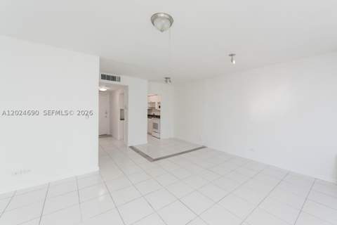 1408 Brickell Bay Dr 1116, Miami FL - photo 6 of 25