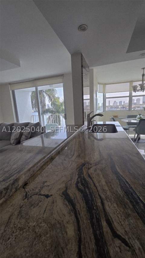 16558 NE 26th Ave 5D, North Miami Beach FL - photo 17 of 34