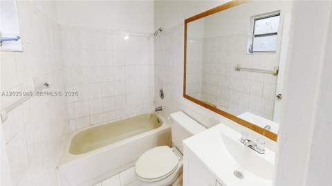 1664 SW 2nd Ct, Homestead FL - photo 15 of 57