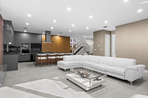 7534 NW 98th Ave, Doral FL - photo 16 of 49