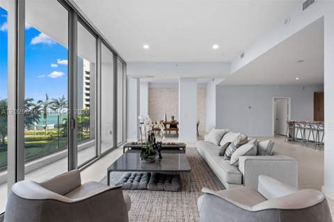 650 NE 32nd St Bh4, Miami FL - photo 17 of 56
