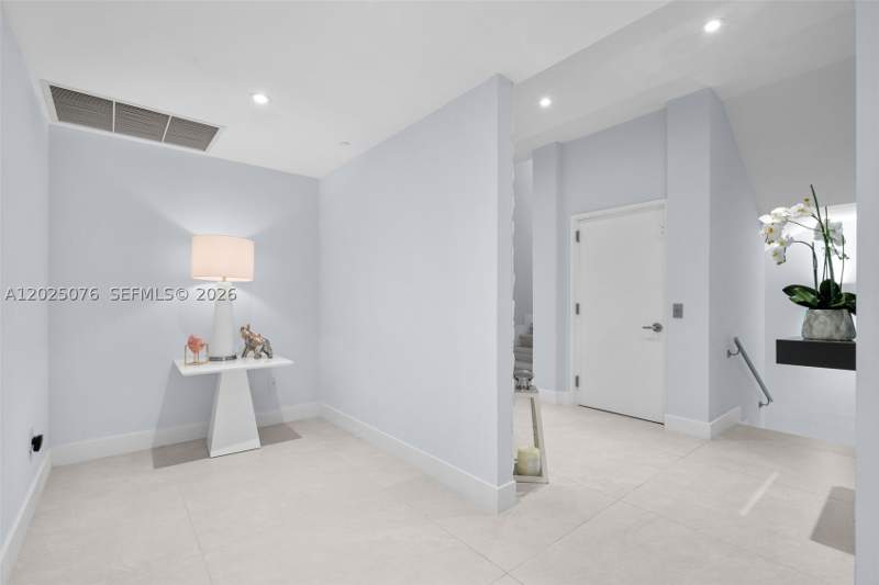3 bedroom Condominium at 650 NE 32nd St Bh4, Paraiso Bay Condo, Miami — photo 3