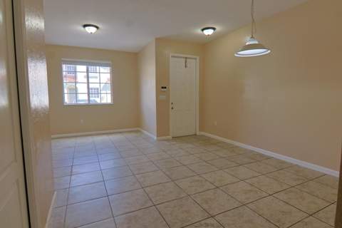 21211 NW 14th Place 3-27, Miami Gardens FL - photo 7 of 25