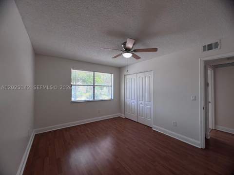 2570 W 67th Pl 21-2, Hialeah FL - photo 11 of 15