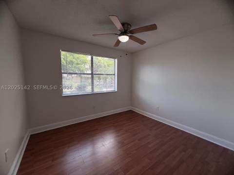 2570 W 67th Pl 21-2, Hialeah FL - photo 7 of 15