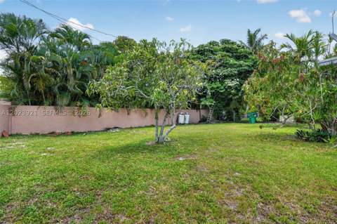 8461 SW 68th St Rd, Miami FL - photo 17 of 65