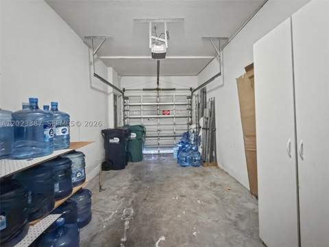 9267 SW 220th Ter, Cutler Bay FL - photo 18 of 39