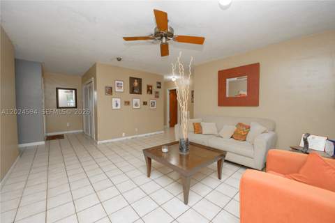 17355 SW 256th St, Homestead FL - photo 7 of 32