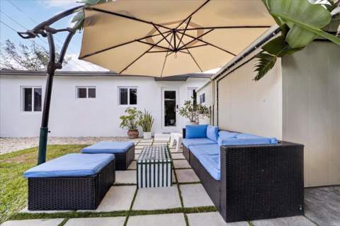 995 NE 156th Terrace, North Miami Beach FL - photo 16 of 36