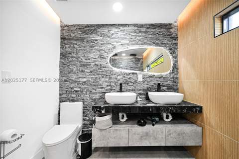 112 NW 53rd St, Miami FL - photo 13 of 72