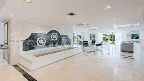 2625 Collins Ave 803, Miami Beach FL - photo 19 of 66