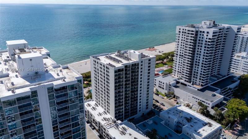 1 bedroom Condominium at 2625 Collins Ave 803, Oceanfront Plaza Condo, Miami Beach — photo 5