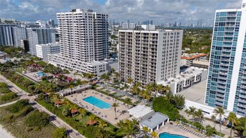 2625 Collins Ave 803, Miami Beach FL - photo 8 of 66