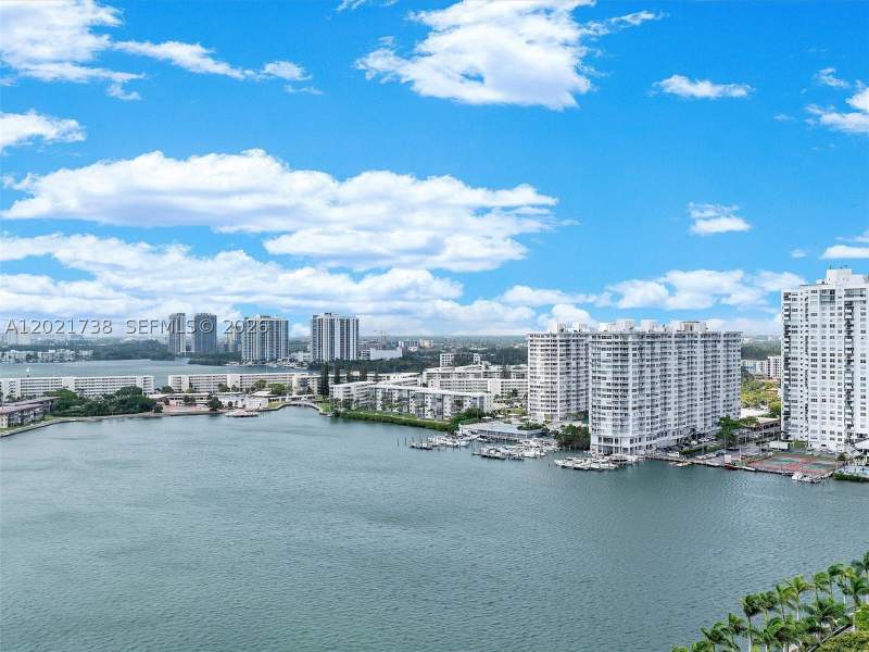 2 bedroom Condominium at 2851 NE 183rd St 2112E, Admirals Port Condo West, Aventura — photo 4