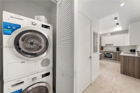 239 SW 9th St 1202, Miami FL - photo 11 of 36