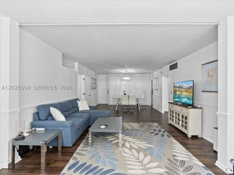 5005 Collins Ave 222, Miami Beach FL - photo 11 of 37