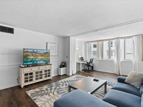 5005 Collins Ave 222, Miami Beach FL - photo 14 of 37