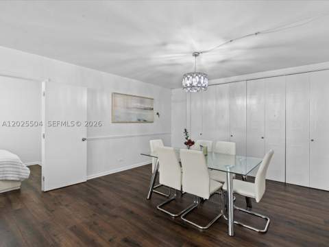 5005 Collins Ave 222, Miami Beach FL - photo 6 of 37