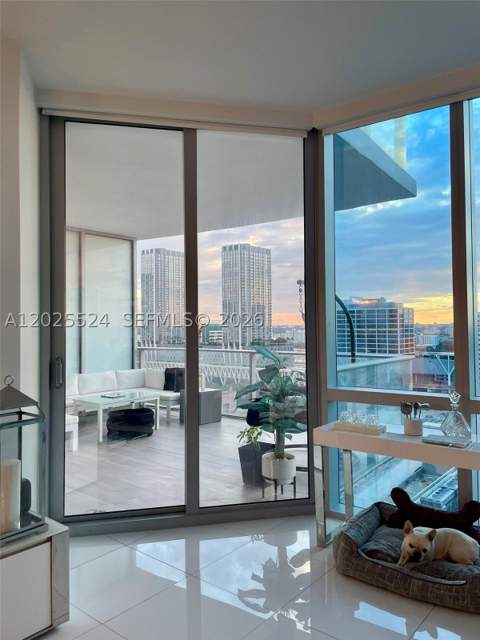851 NE 1st Ave 1808, Miami FL - photo 7 of 26