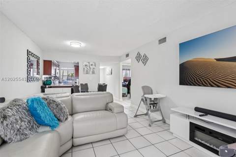 6041 W 24th Ave B-103, Hialeah FL - photo 8 of 28
