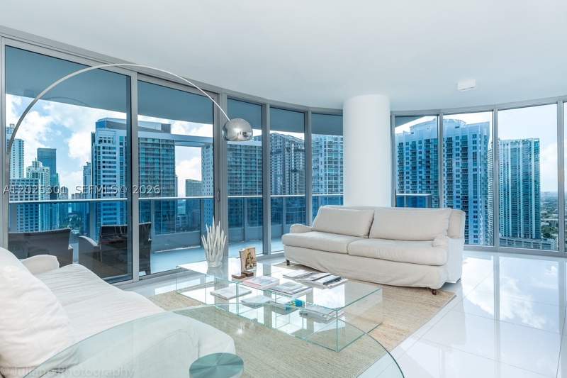 2 bedroom Condominium at 200 Biscayne Boulevard Way 3102, Epic West Condo, Miami — photo 4