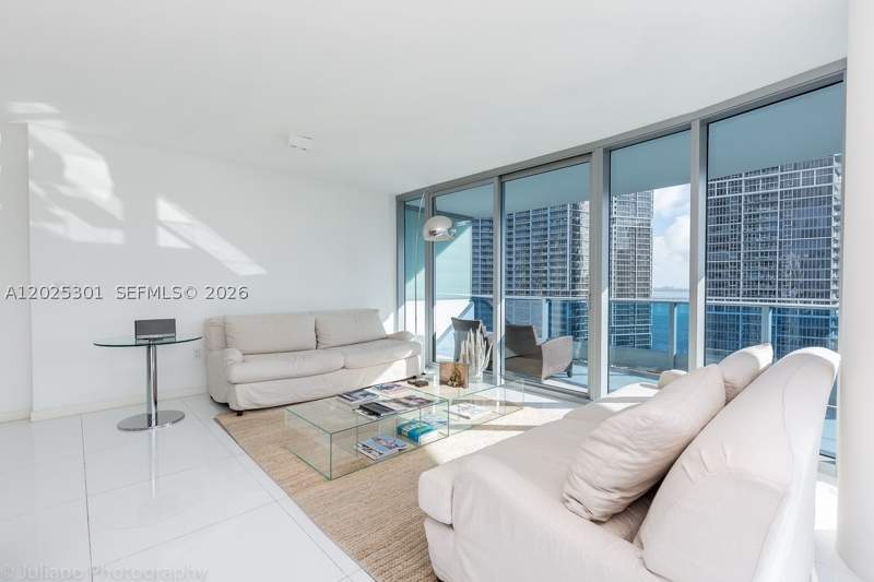 2 bedroom Condominium at 200 Biscayne Boulevard Way 3102, Epic West Condo, Miami — photo 5