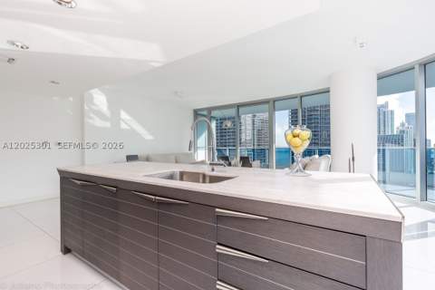 200 Biscayne Boulevard Way 3102, Miami FL - photo 8 of 36