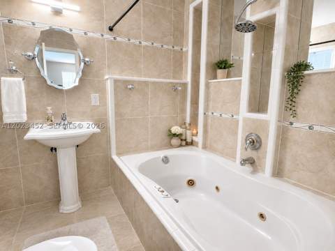 430 NE 145th St, Miami FL - photo 23 of 30