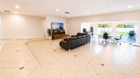 430 NE 145th St, Miami FL - photo 7 of 30