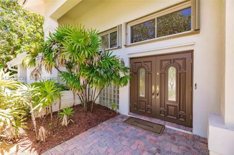 9818 SW 111th Ter, Miami FL - photo 6 of 43