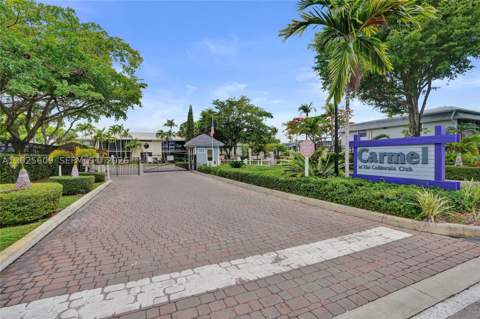 927 NE 199th St 103, Miami FL - photo 15 of 75