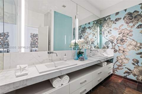2001 Meridian Ave 101, Miami Beach FL - photo 19 of 60