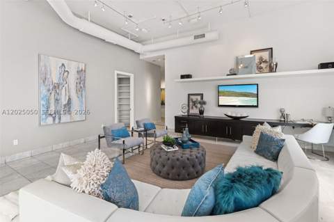 2001 Meridian Ave 101, Miami Beach FL - photo 8 of 60