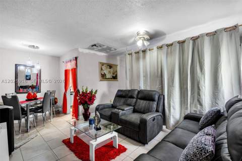 2365 NW 155th St, Miami Gardens FL - photo 6 of 31