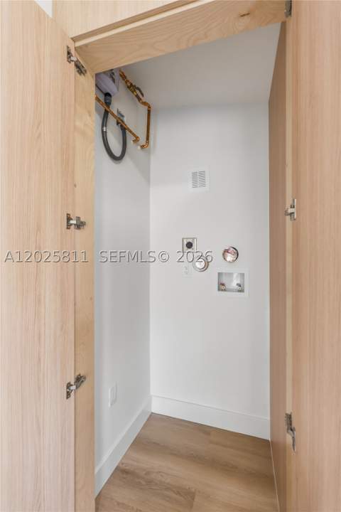 2110 SW 15th St, Miami FL - photo 17 of 38