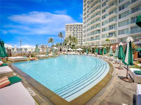 1100 West Ave 427, Miami Beach FL - photo 14 of 19