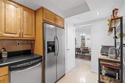 1865 79th St Cswy 15M, North Bay Village FL - photo 11 of 28